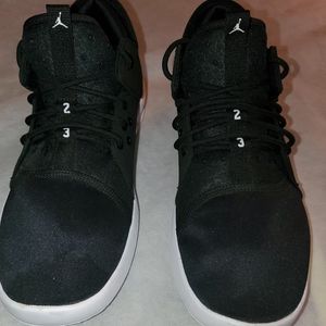 Size 8 Nike Jordan First Class Sneakers